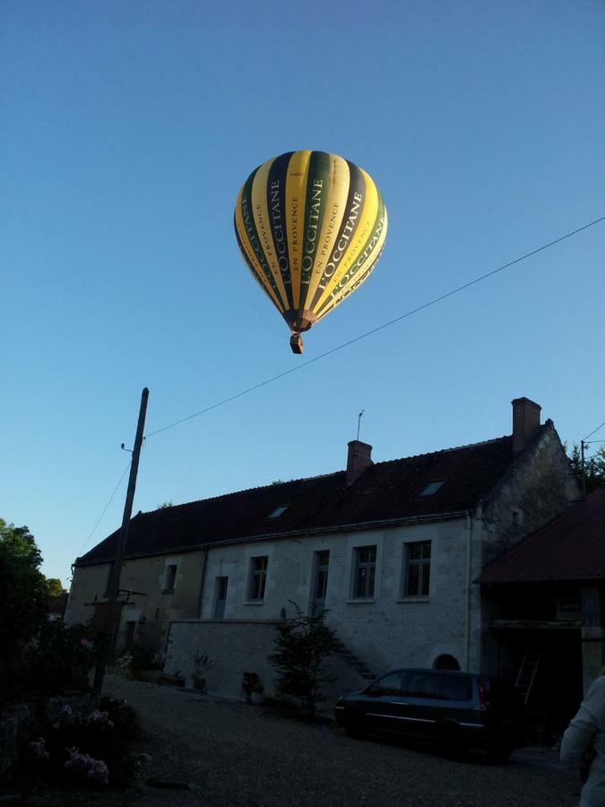 Le Moulin Du Bourg Hotel Epeigne-les-Bois Eksteriør billede